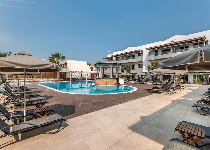 Hotel Pelopas Tigaki