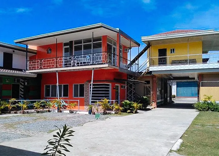 Reddoorz At Em Pensiontel Butuan City