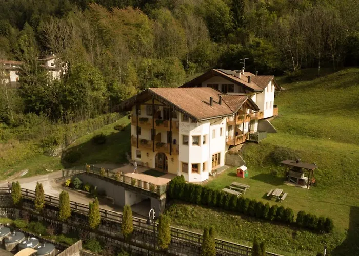 Albergo Garnì Costa Verde