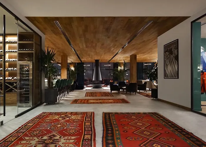 Gudauri Lodge