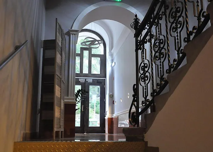 Váralja Home