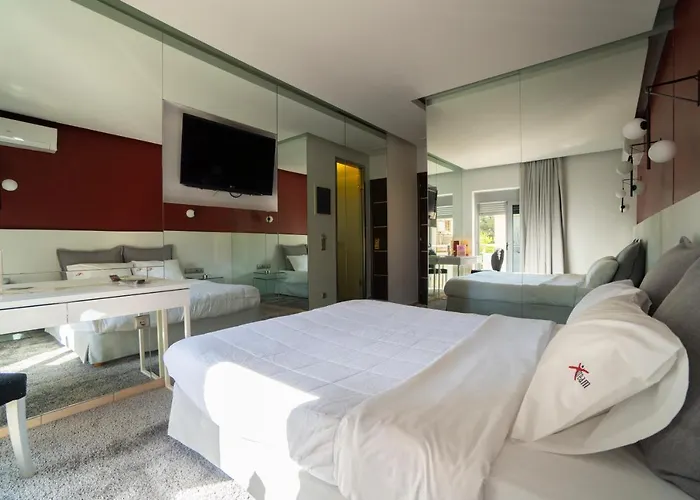 X Dream Hotel-Adults Only