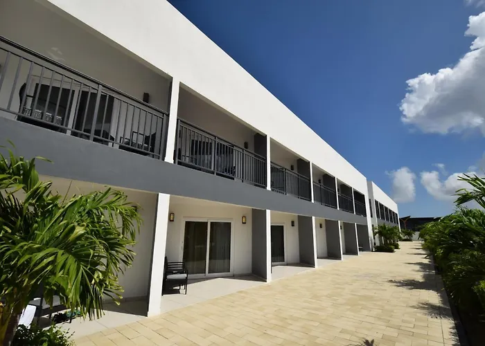 Arena Condos Aruba - Few Steps From Eagle Beach!