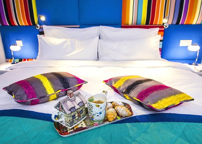 Marshal Garden Hotel