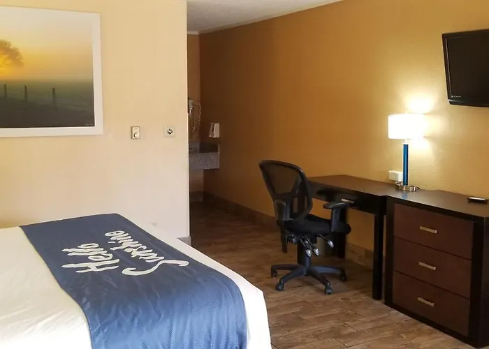 Days Inn & Suites By Wyndham Trinidad