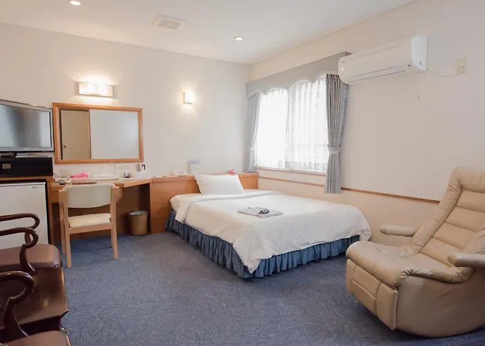 Crown Hotel Okinawa