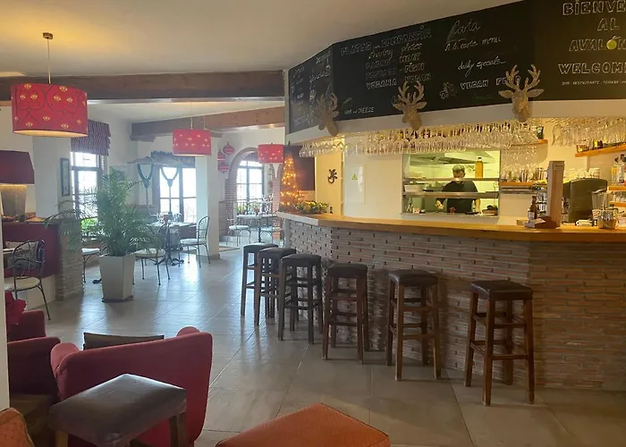 Hostal Avalon