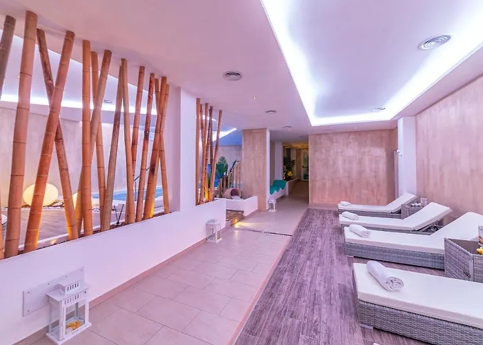 Royal Sunset Hotel & Spa