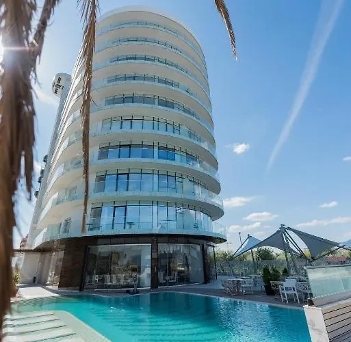 White Tower Mamaia Apartament 608