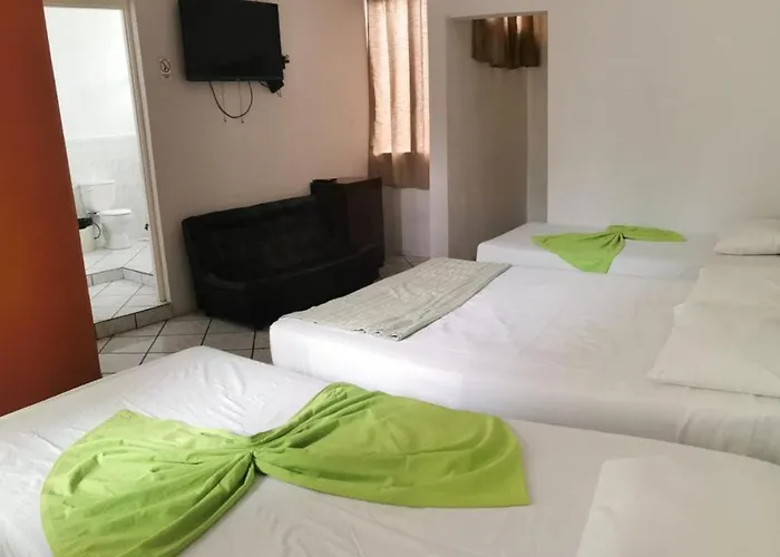 Hostal Tah Itza