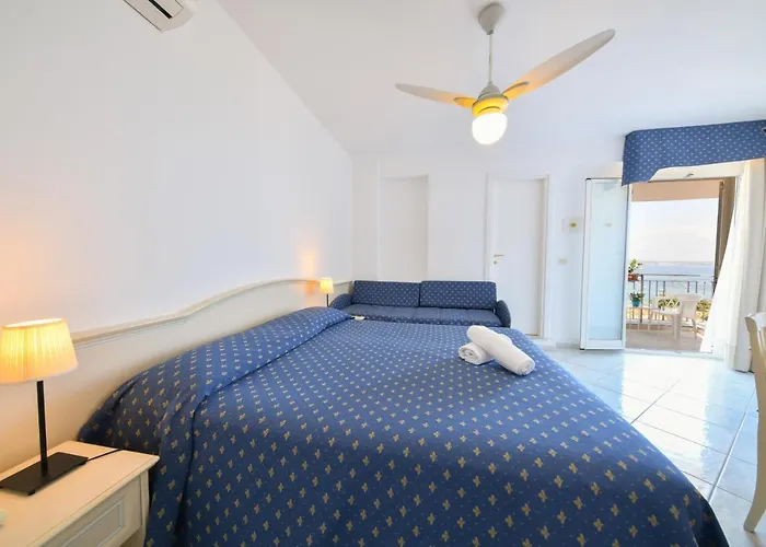 Hotel Noris