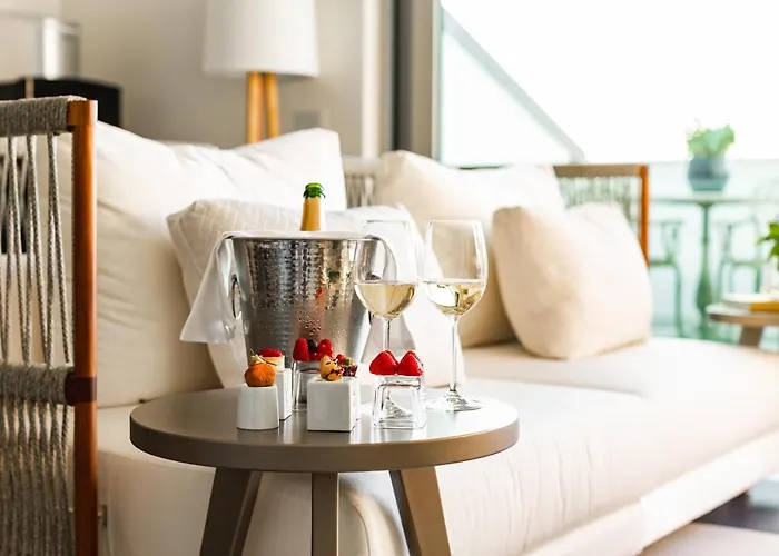 Seebay Hotel