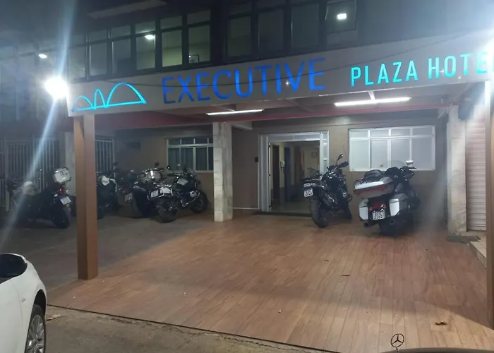 Executive Plaza Hotel