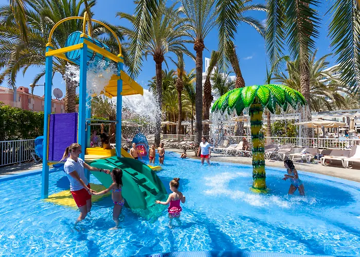 Hotel Riu Papayas