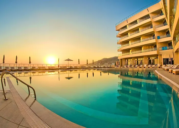 Konstantinos Palace