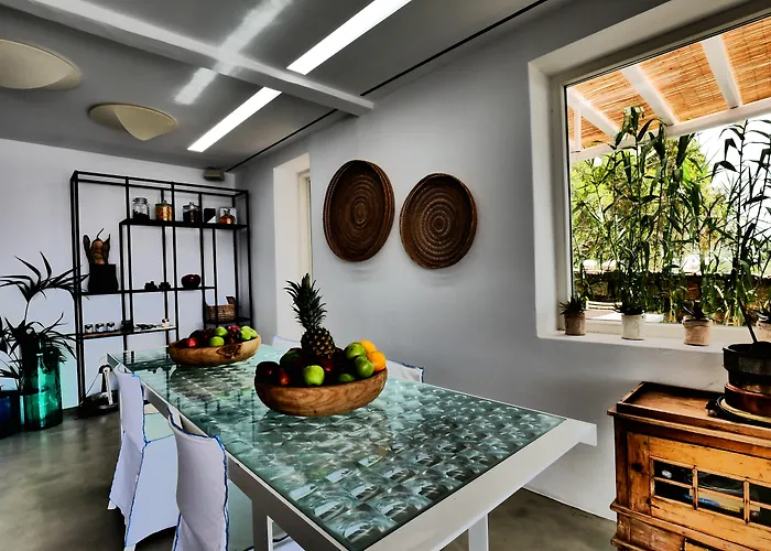 Ostraco Suites