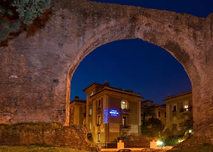Hotel Emona Aquaeductus