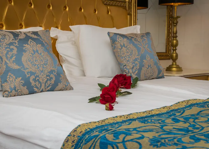 Imperial Palace Hotel