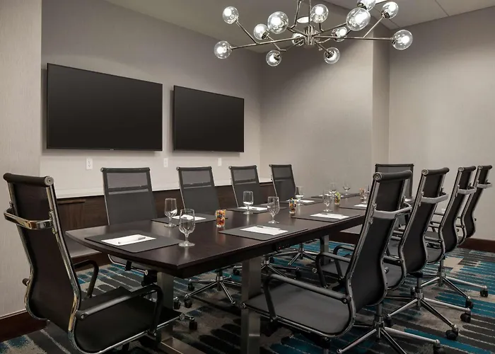 Hilton Garden Inn Denver/Cherry Creek