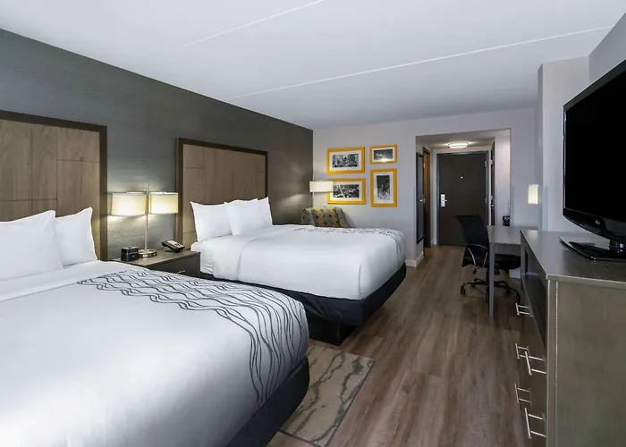 La Quinta By Wyndham Raleigh Downtown North