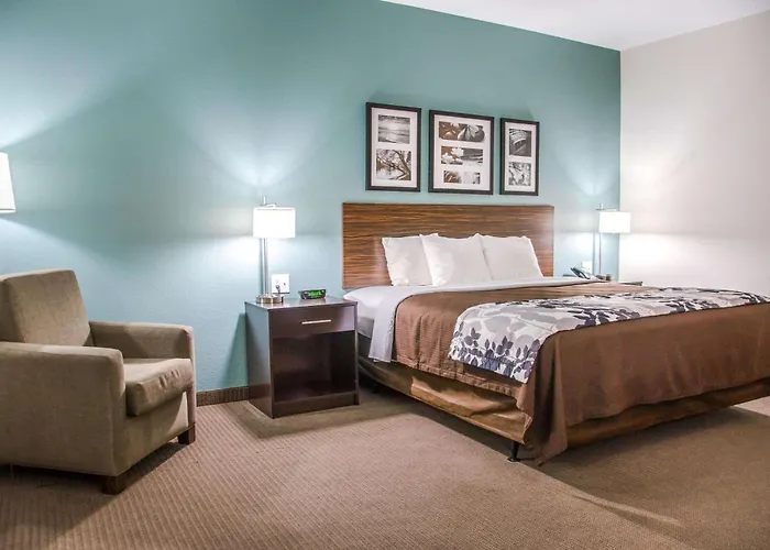 Sleep Inn & Suites Center