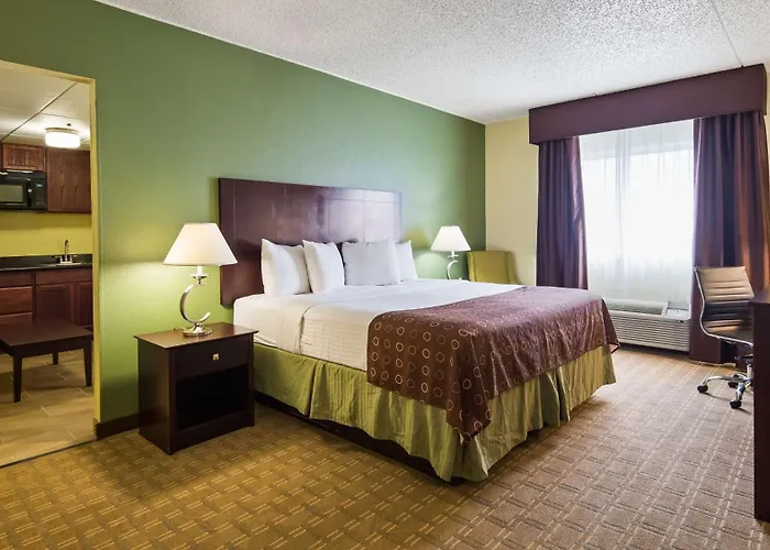 Best Western Airport Inn & Suites Cleveland