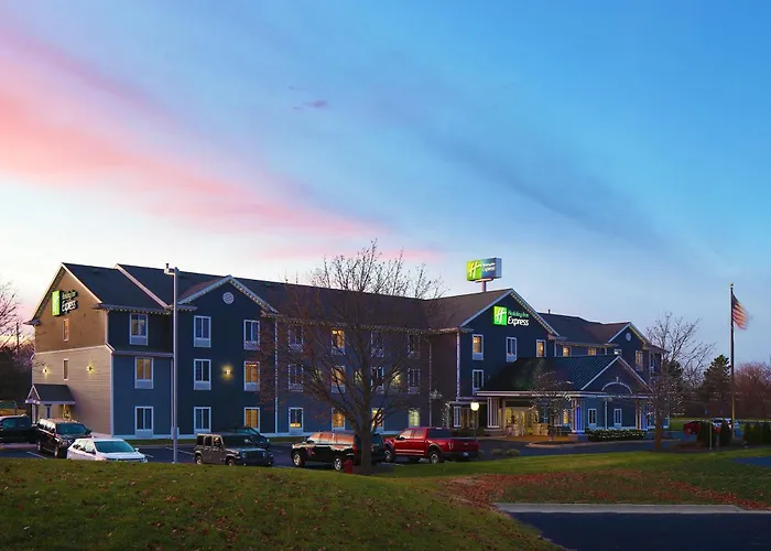 Holiday Inn Express Grand Rapids Southwest By Ihg