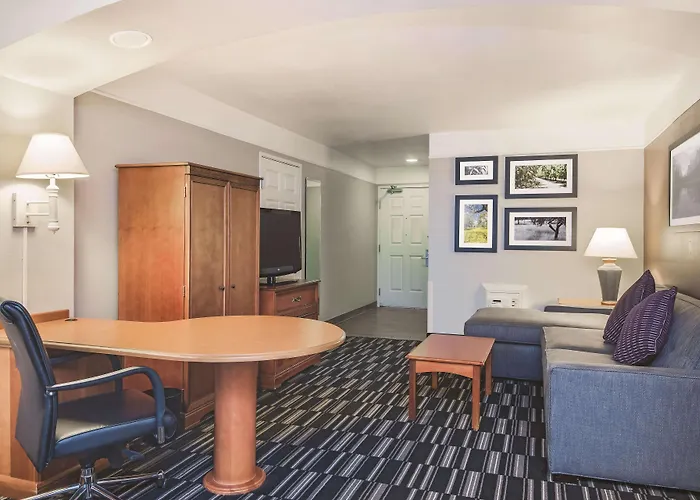 La Quinta By Wyndham Modesto Salida