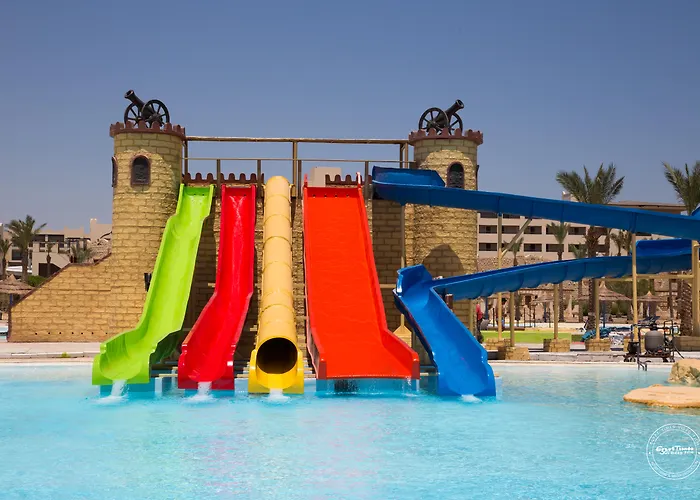 Royal Lagoons Resort&Aqua Park Families&Couples Only Hurghada