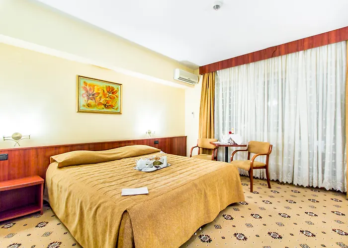 Caro Hotel