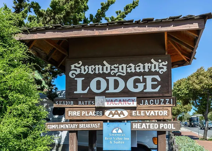 Svendsgaard's Lodge- Americas Best Value Inn&Suites