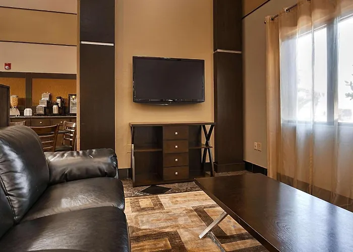 Best Western Inn & Suites - Lake Charles