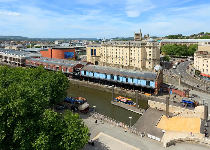 Saco Bristol - Broad Quay