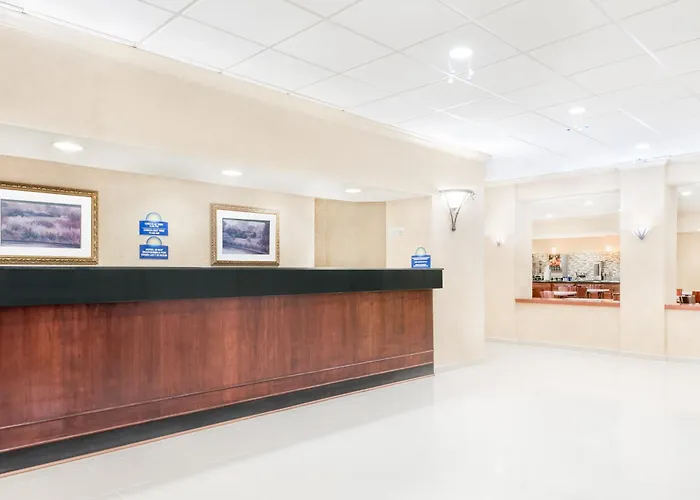 Days Inn & Suites By Wyndham York