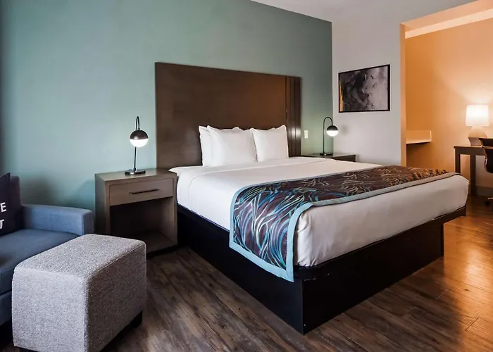 Best Western Plus New Barstow Inn & Suites