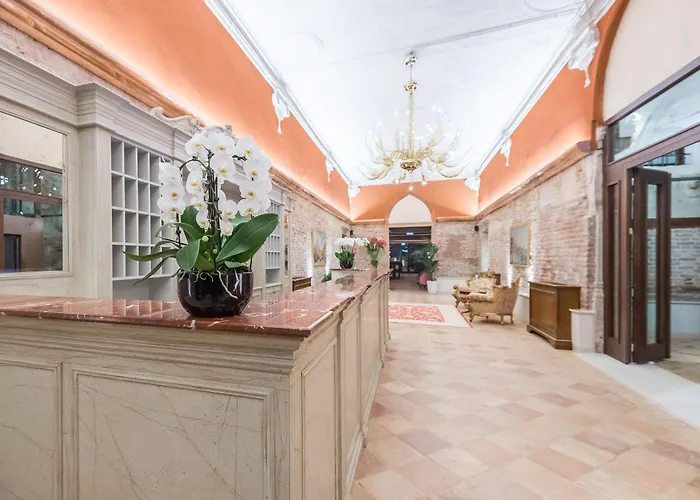 Hotel Nani Mocenigo Palace