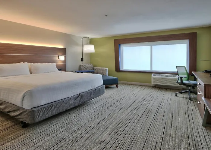 Holiday Inn Express & Suites Broomfield By Ihg