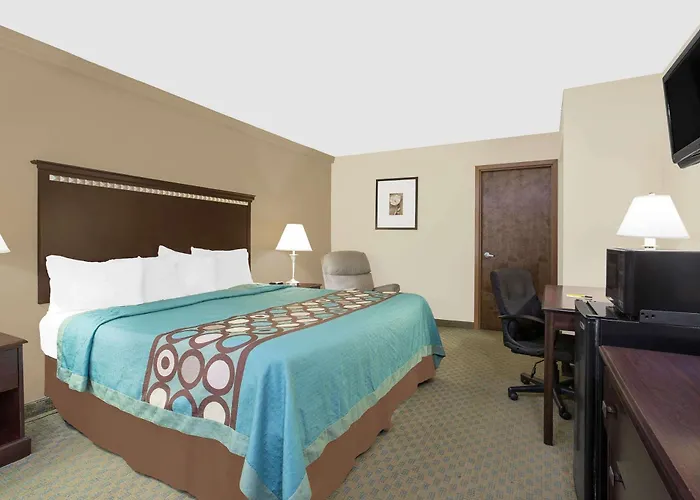 Super 8 By Wyndham Danville