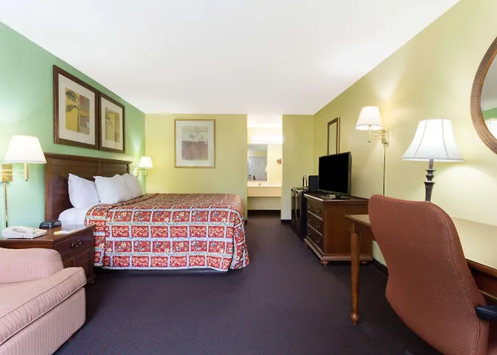 Days Inn Lamont/Monticello