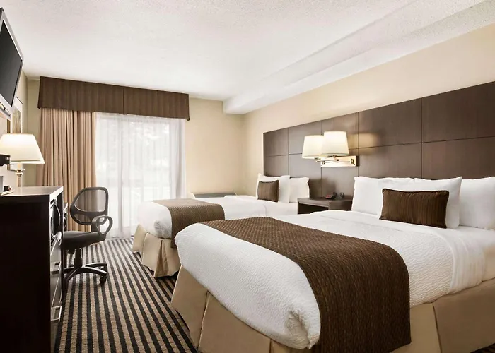 Days Inn By Wyndham Miramichi Nb