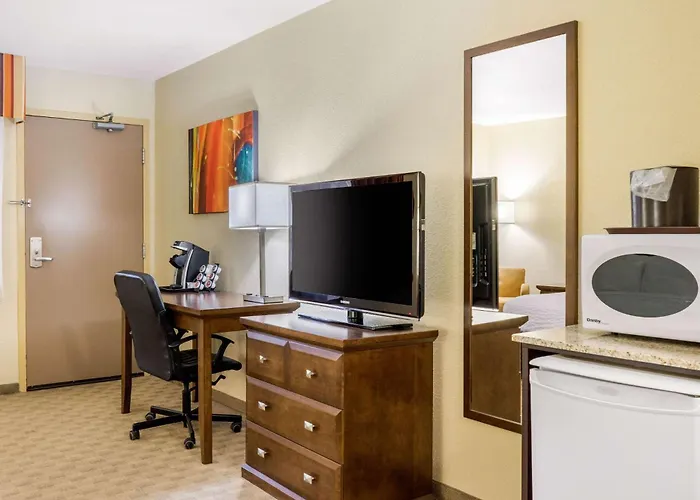 Quality Inn & Suites