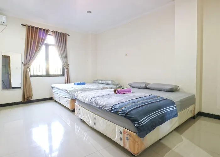 Saloka Guest House & Residence