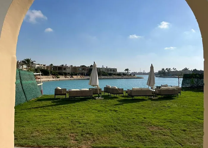 Le Royal Marina Hotel