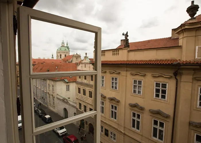 Hotel Nerudova 211