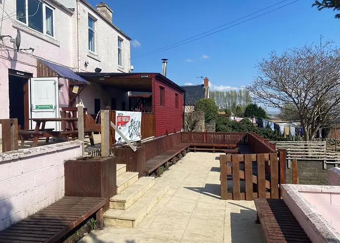Queensberry Arms Hotel