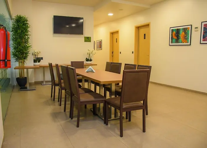 Aqua Inn Hotel