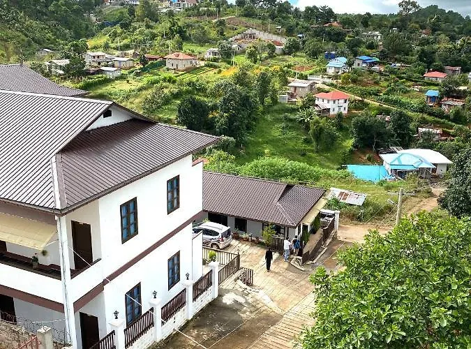 Hinode Hotel ဟိနောဒေ့ဟိုတယ်