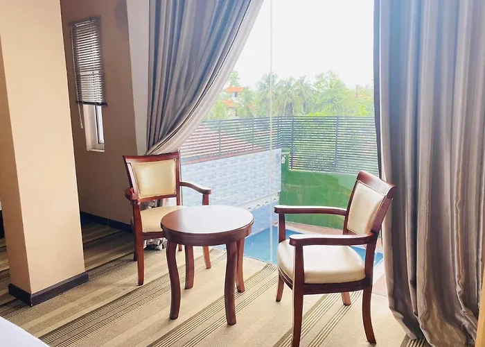 Sundale Hotel