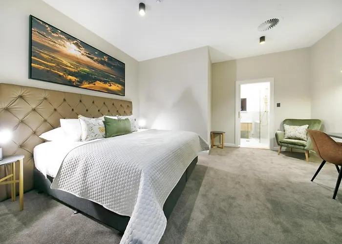 The Tanunda Club Guest Suites