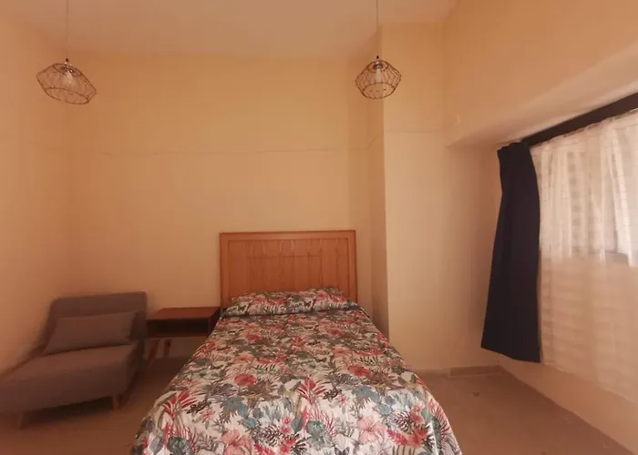 Nido Colibri - Private Rooms And Hostel Dorms In Remate De Paseo Montejo